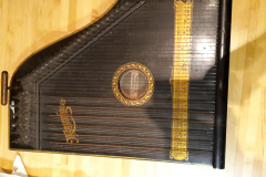 Menzenhauer Zither Urzustand